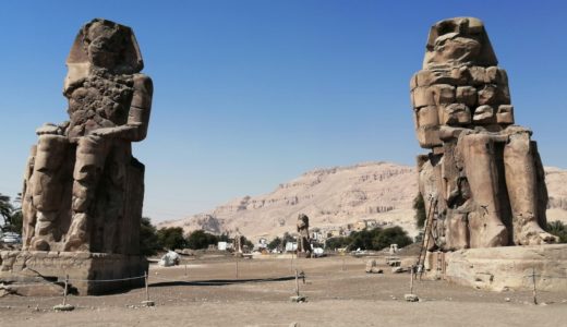 エジプト観光！ルクソール西岸のメムノンの巨像にフェリーから徒歩で行ってみた